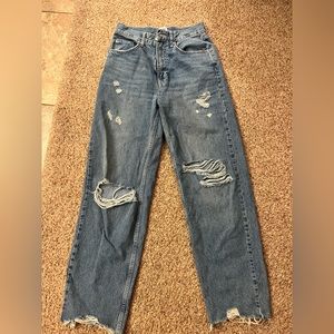 Baggy high-rise jeans